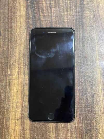 iphone 7 plus 128 Gb black color battery not working 10/10 condition