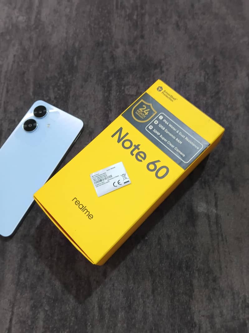 Realme Note 60 4