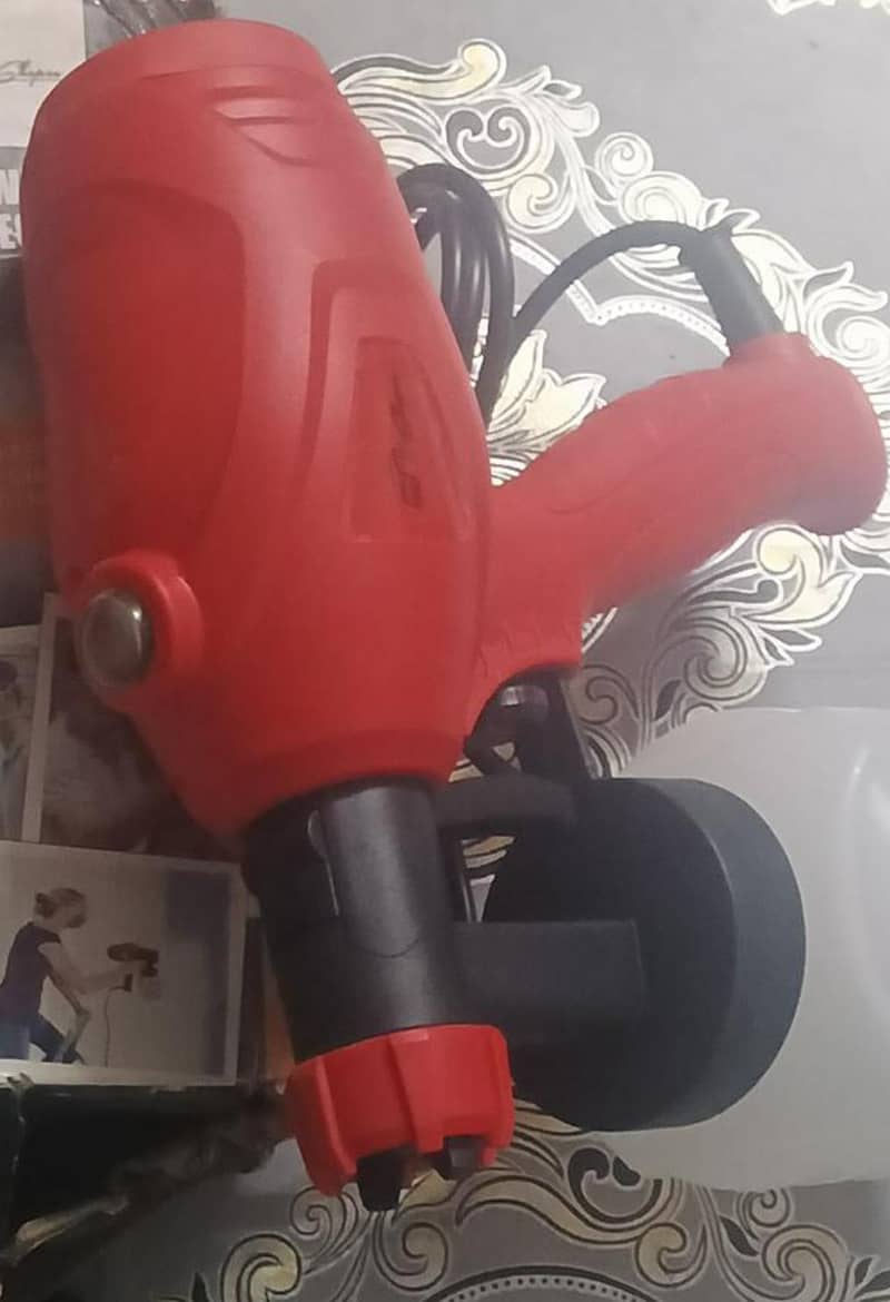 Pait spray 1