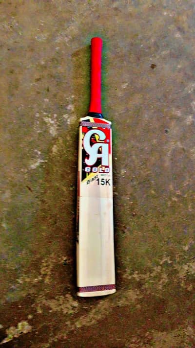 criket bat new and nice condition