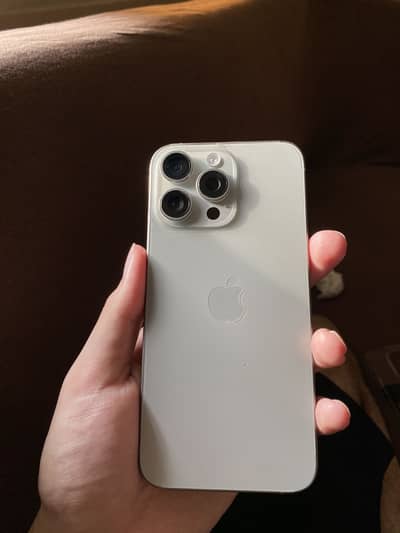 Apple iPhone 15 Pro Max