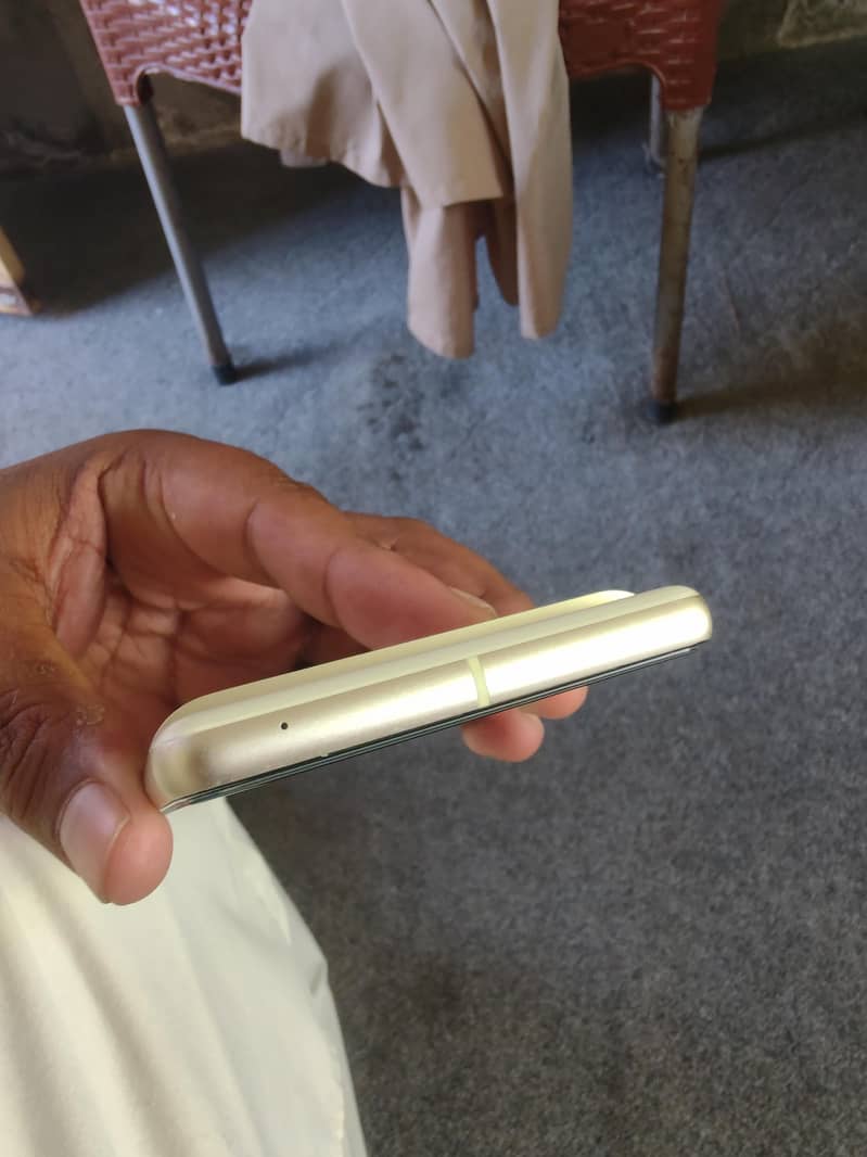 Google Pixel 7 2