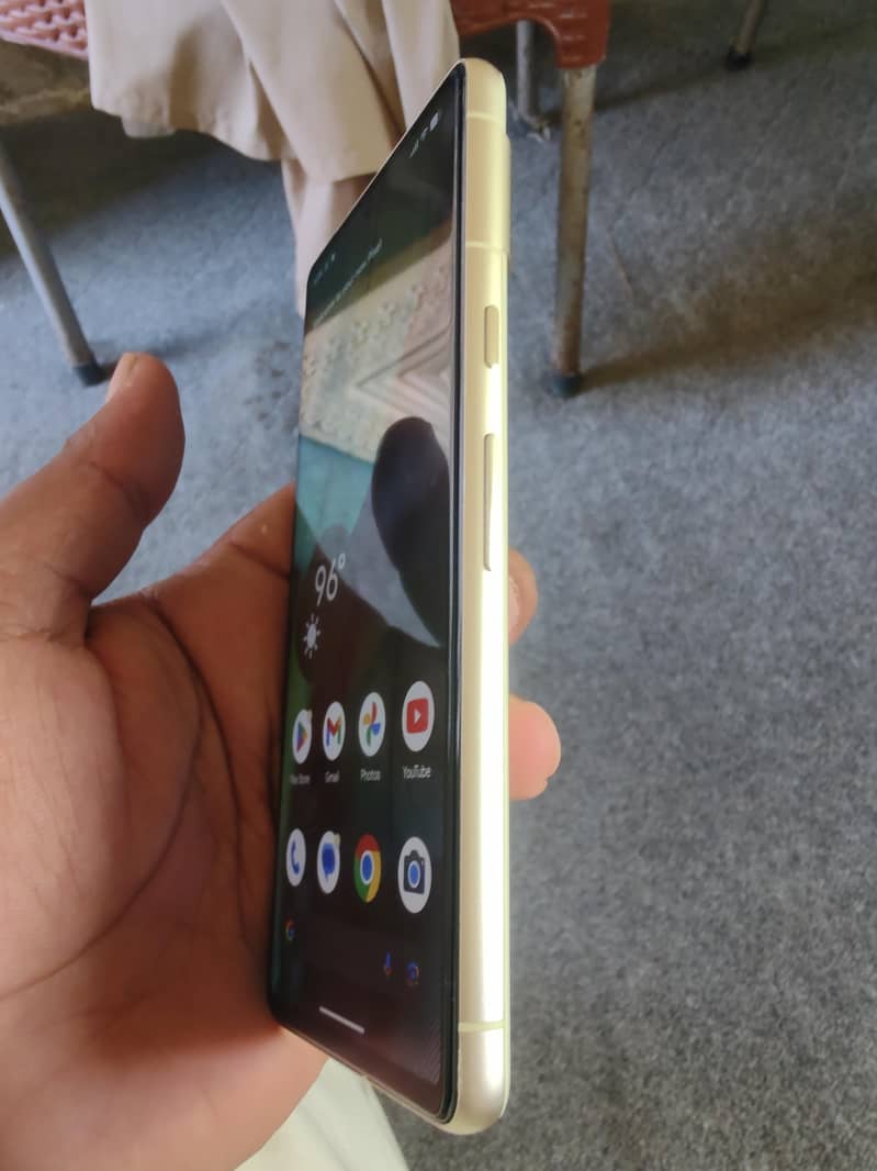 Google Pixel 7 5