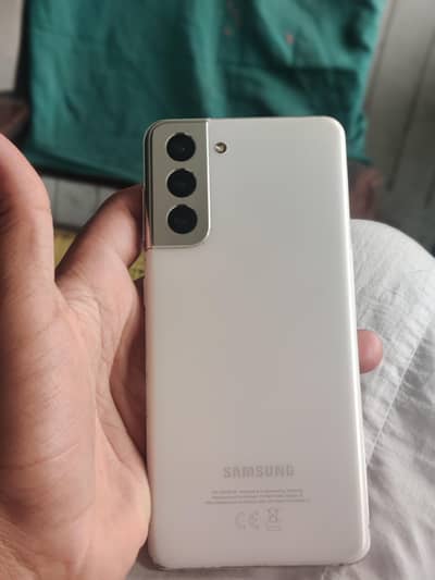 Samsung S21 10/10 condition