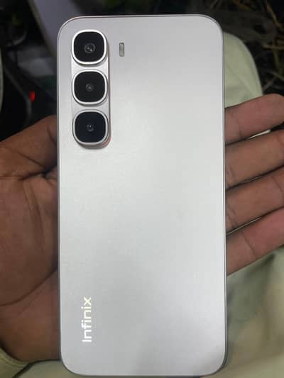 Infinix Hot 60 Pro