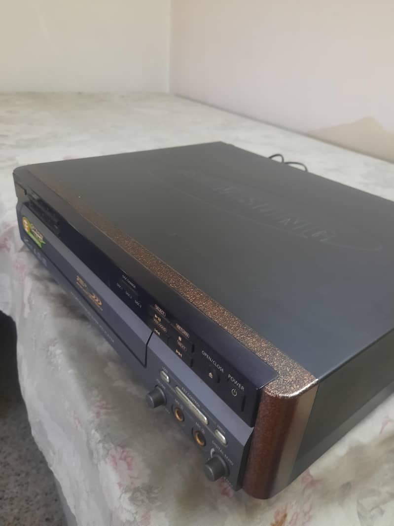 CD Player 2