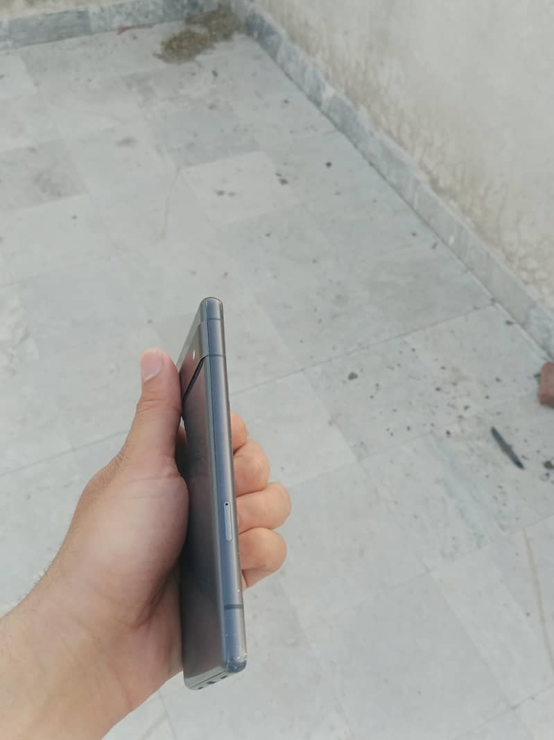 Google pixel 7a 3