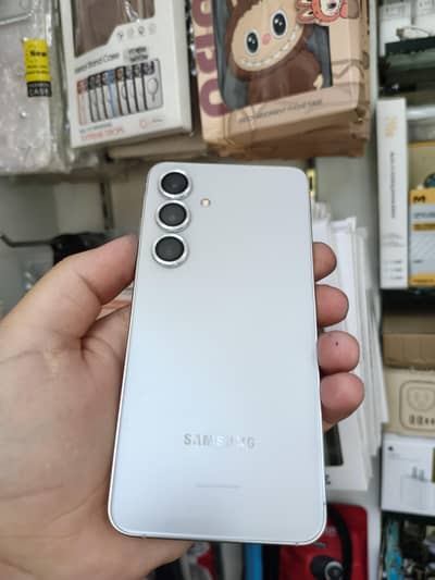 Samsung Mobile S24