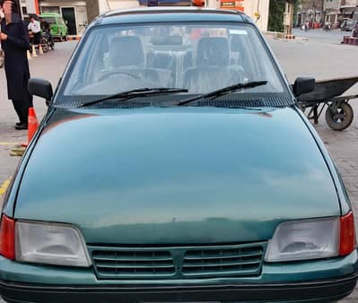 Daewoo Racer in good condition for sale.