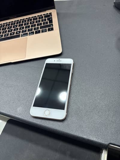 iPhone 8 Pta Approved