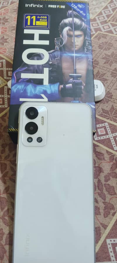 Infinix Hot 12