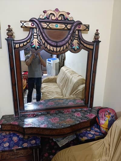 Used Dressing Table – Good Condition