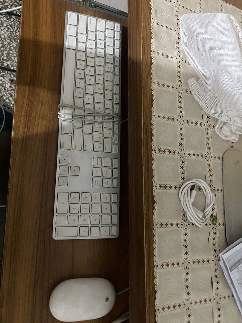 Apple computer 1