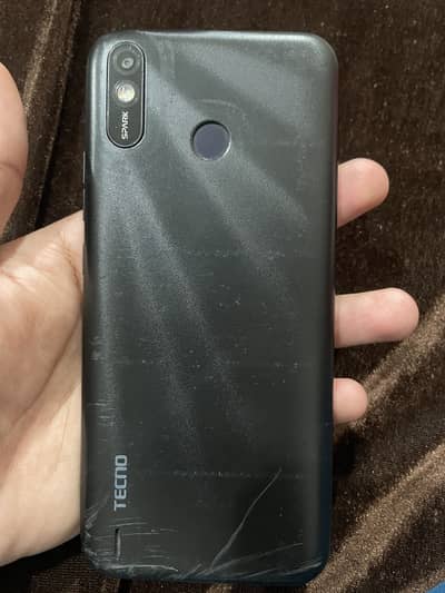 Tecno Spark 4 Lite
