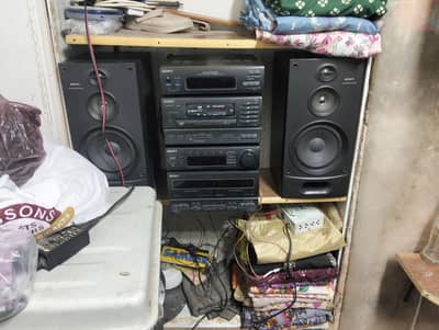 ssony home theatre  good condition