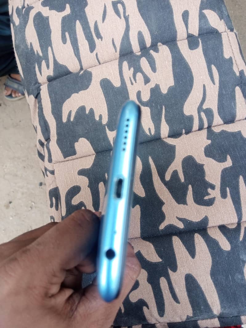 Tecno Spark 4 2
