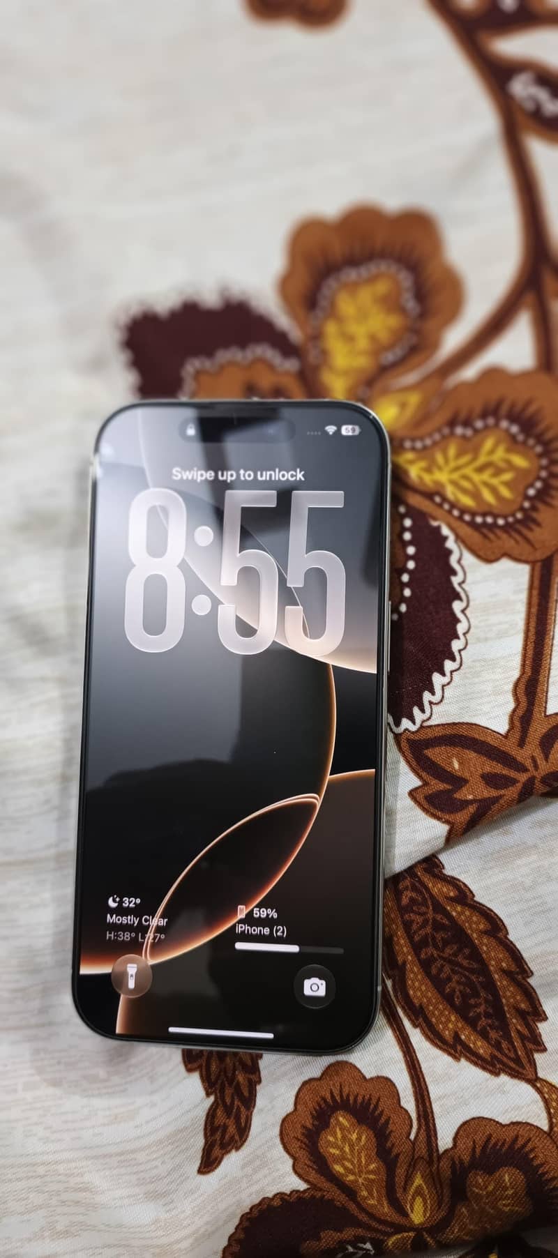 iPhone 16 Pro 1