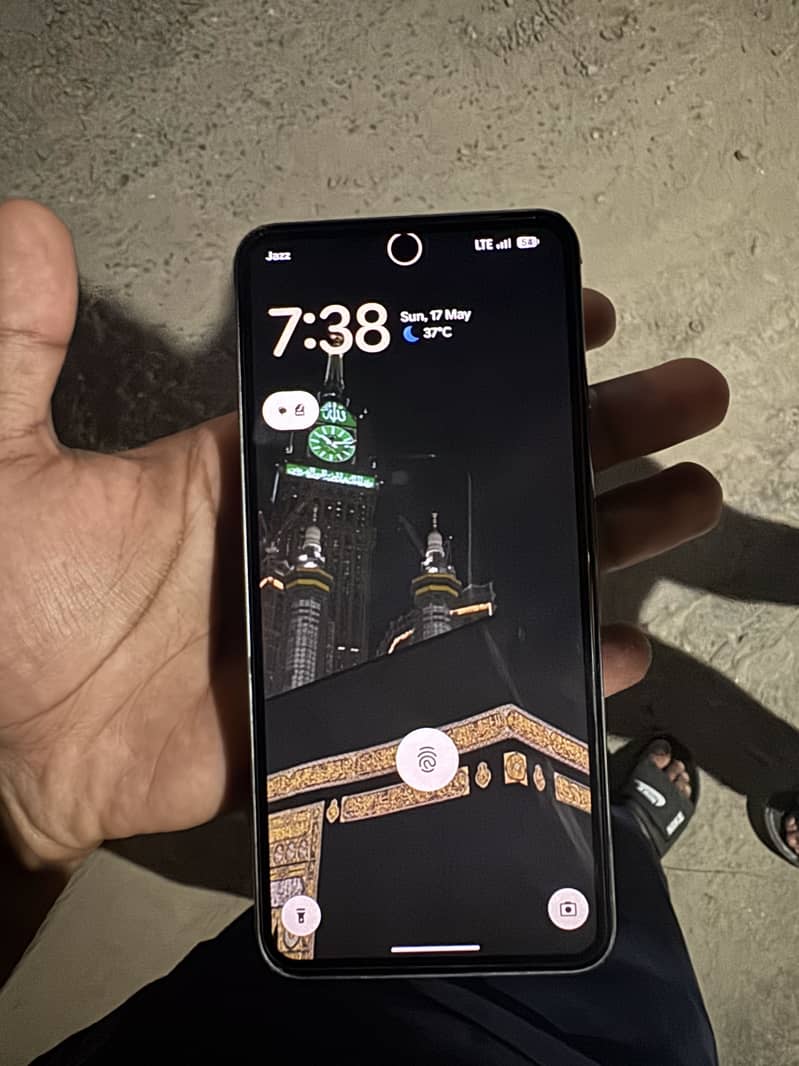 Google Pixel 8 1
