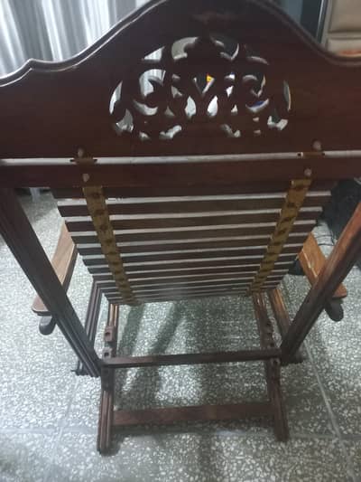 beautiful shesham wood recline chair