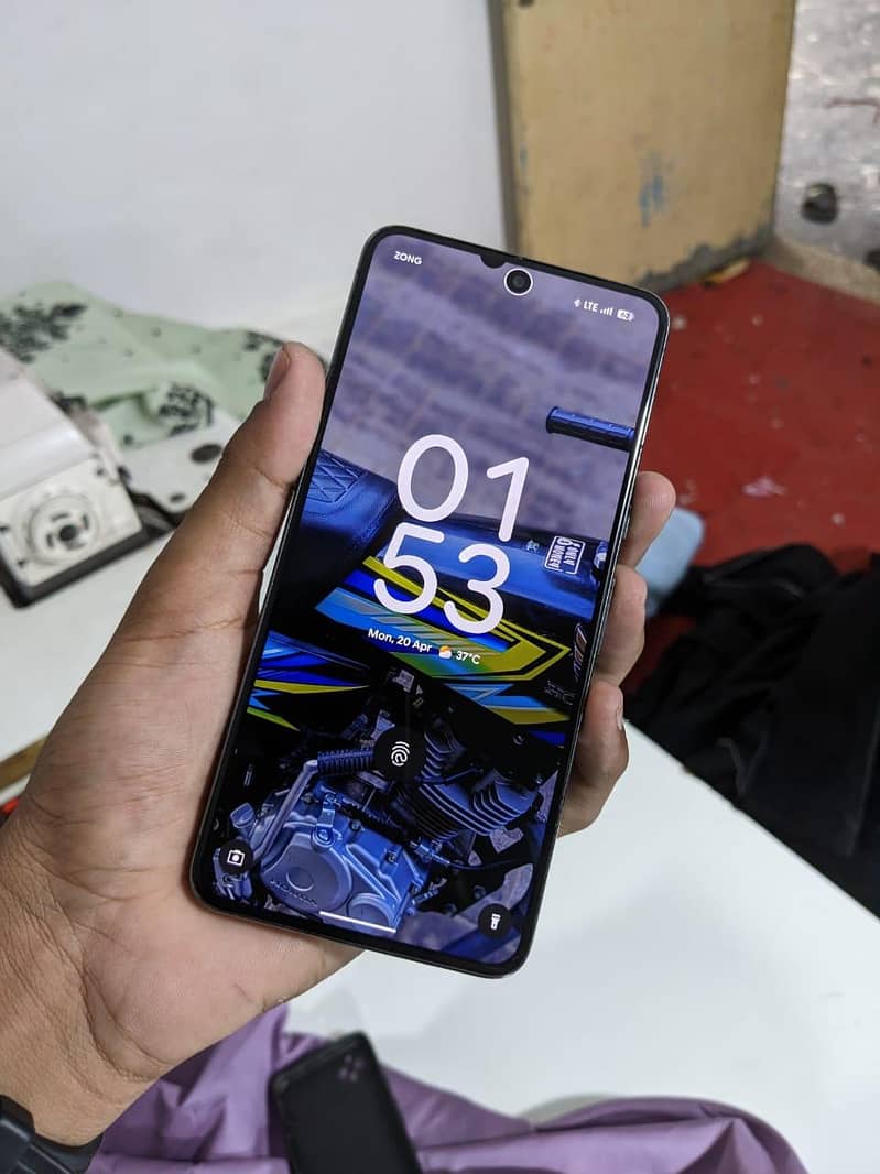 Google Pixel 8 Pro 1