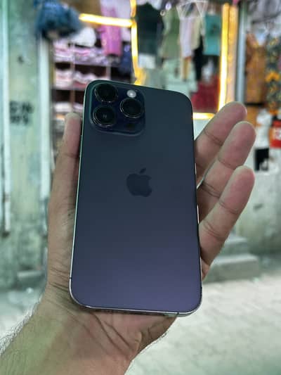I phone 14pro max deep parpel