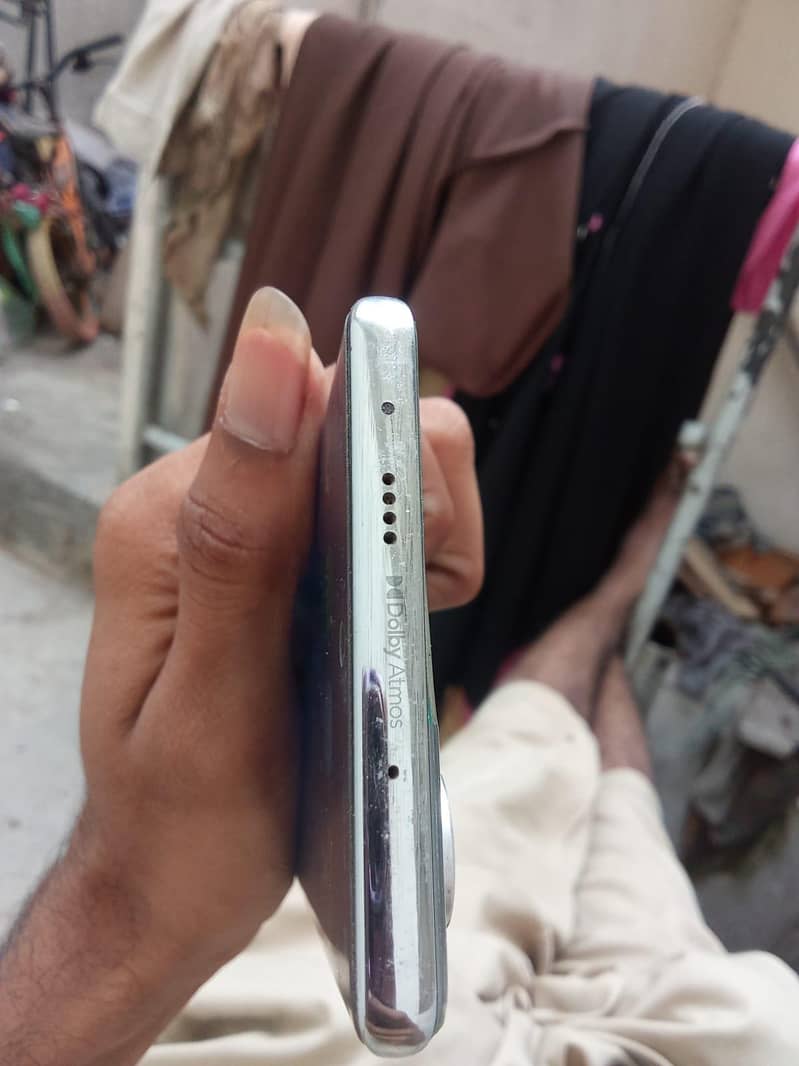 Tecno CAMON 40 Pro 5