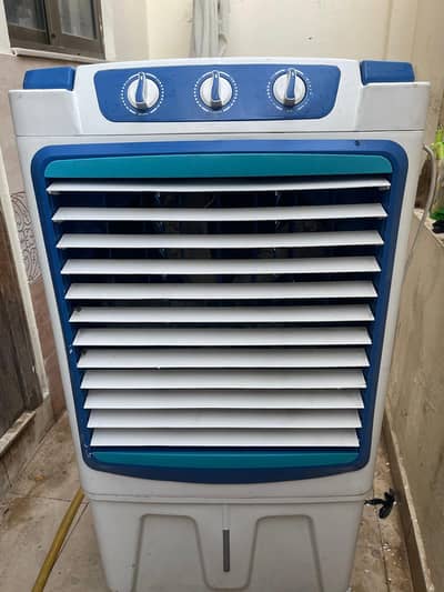 my 100% room cooler just 1 month used