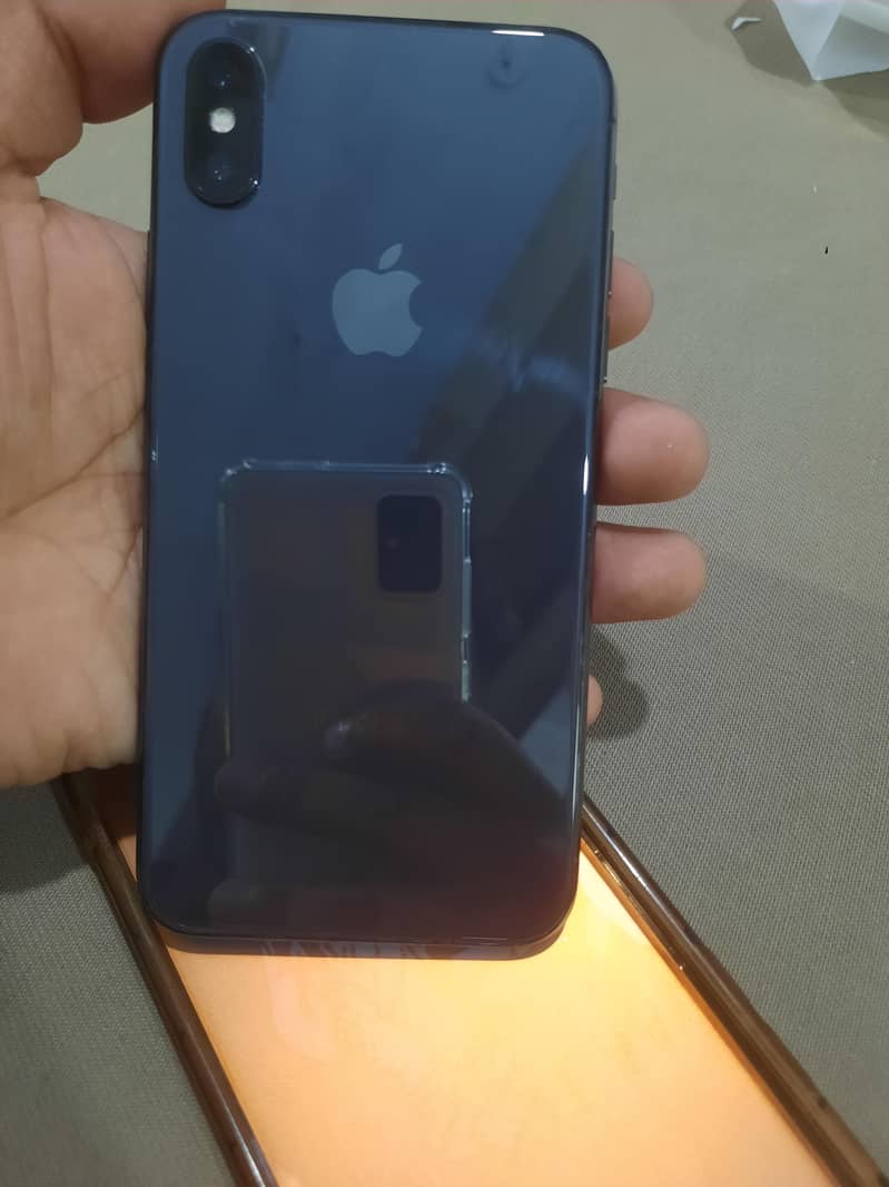 Apple iPhone X 1