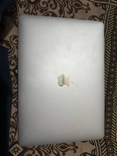 macbook pro 2017 sale or exchange