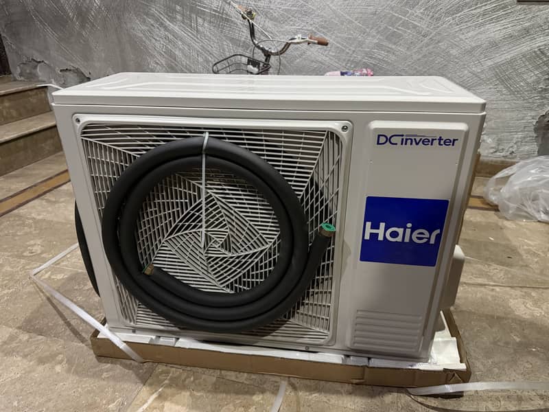 Haier 1.5 ton inverter AC New 2