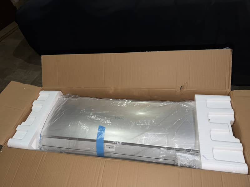 Haier 1.5 ton inverter AC New 3