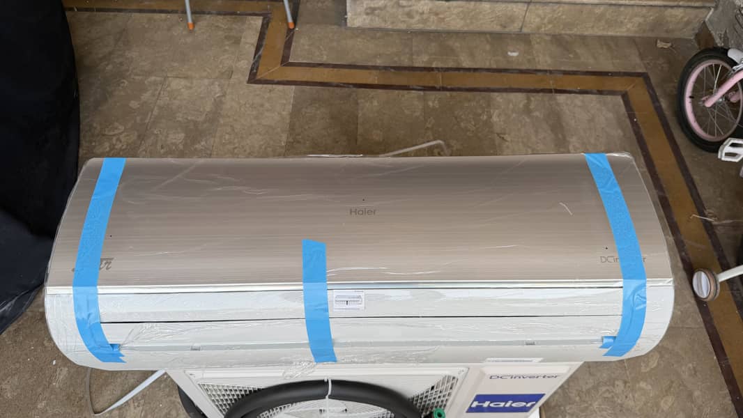 Haier 1.5 ton inverter AC New 7