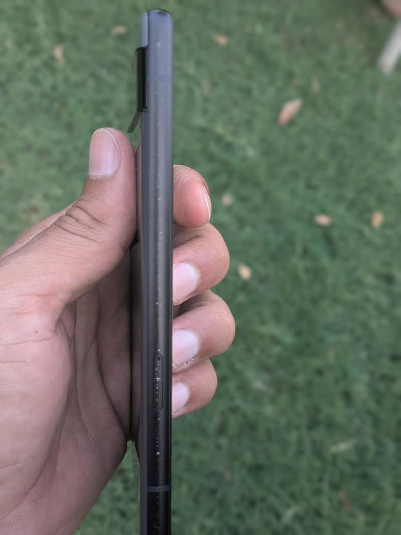Google Pixel 6a 4