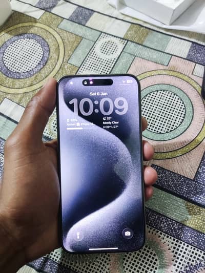Apple iPhone 15 Pro Max