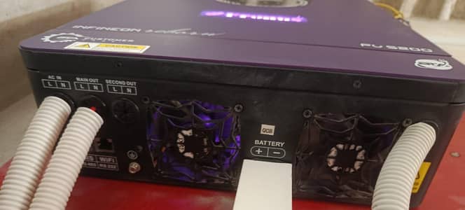 Fronus PV 5200 (4.2 kW) Dual Output Solar Inverter - Excellent (C)