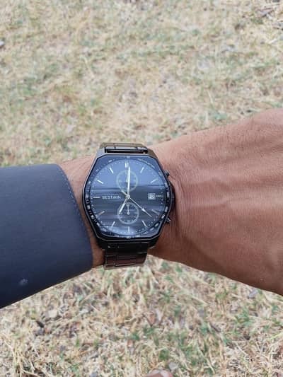 Men watch black color