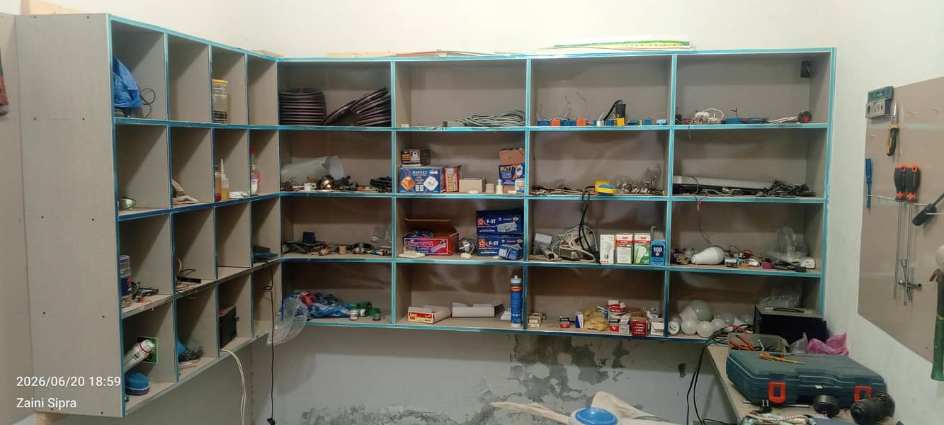 shop rack 2