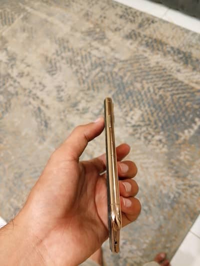 Apple iPhone 11 Pro factory unlock