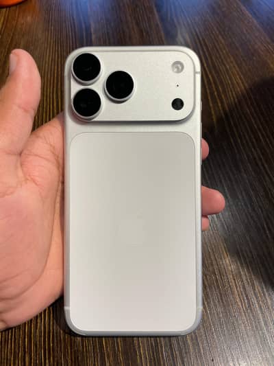 Apple iPhone 17 Pro Max