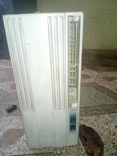 110 window AC 0.75 or 1 ton