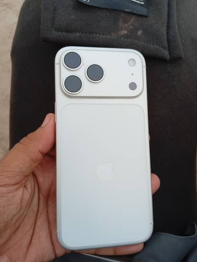 iPhone 17 Pro Max