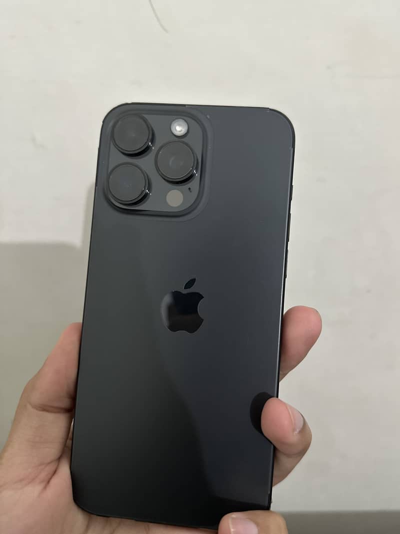 Iphone 15 Pro Max 0