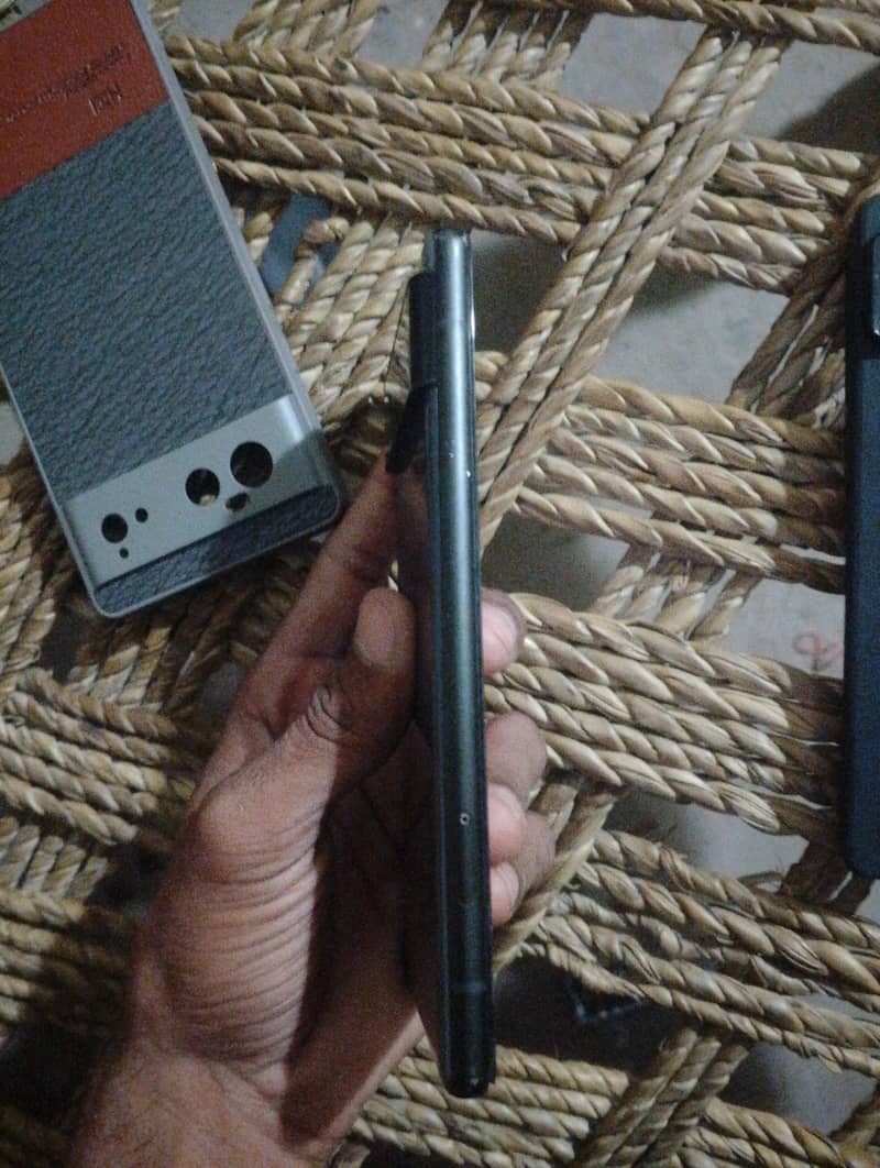 Google Pixel 6 5