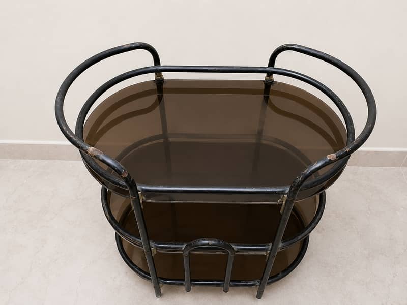 tea serving trolley 0