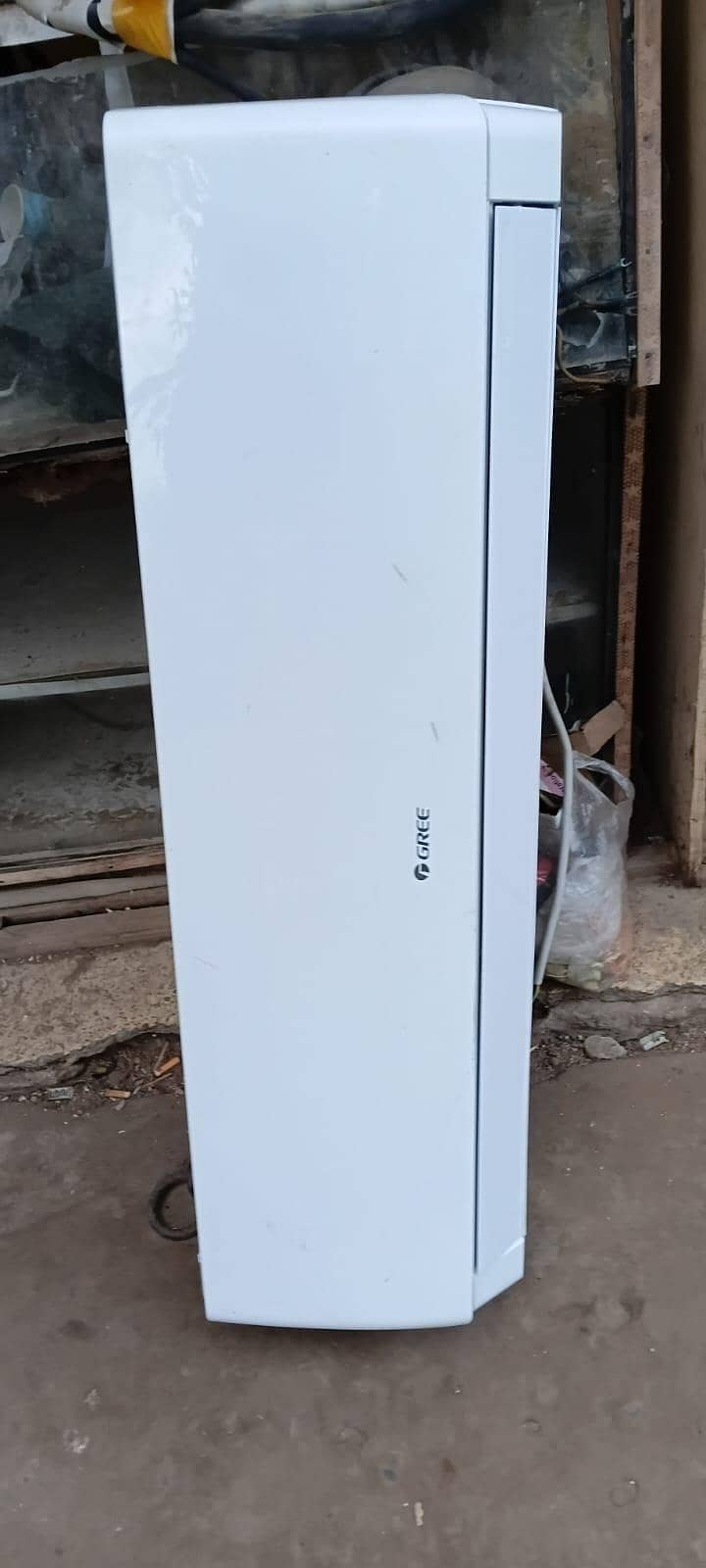 gree split ac 2 ton. 2