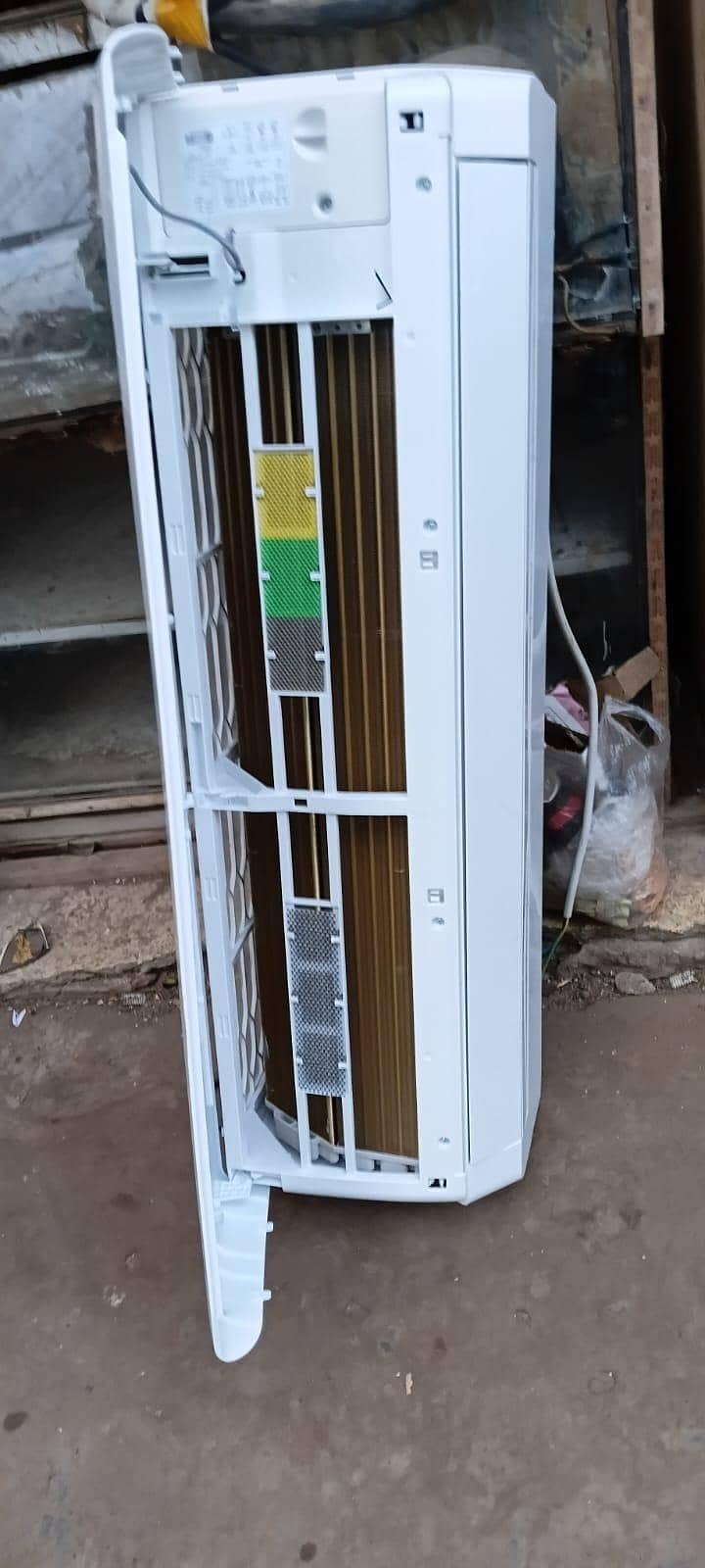 gree split ac 2 ton. 3