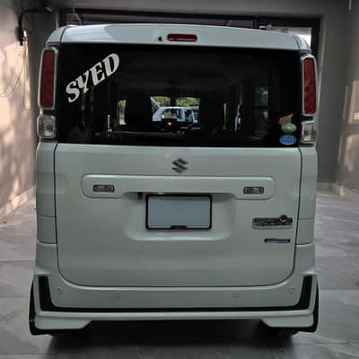 Suzuki Spacia hybrid