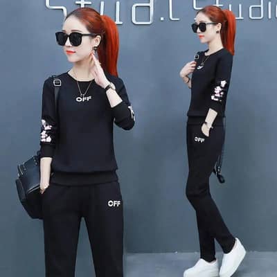 Pink 2-Piece Women's Spring Wear Suit with Embroidered DesignDesign
