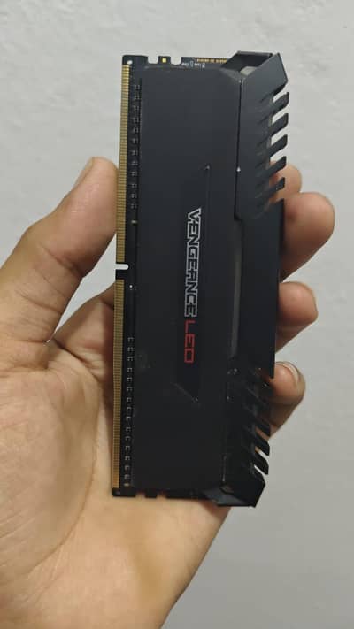8GB DDR4 Corsair Vengeance LED 2666Mhz