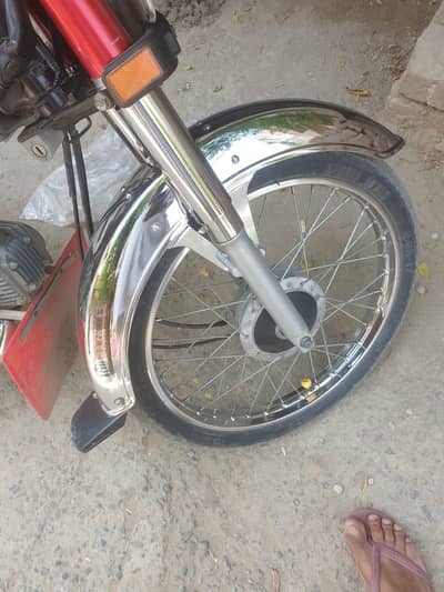Honda CD 70 2022 model red color